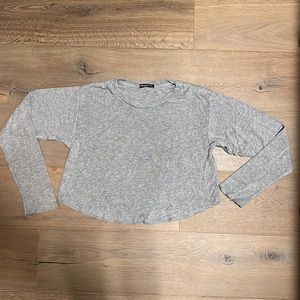 Brandy Melville cropped long sleeve